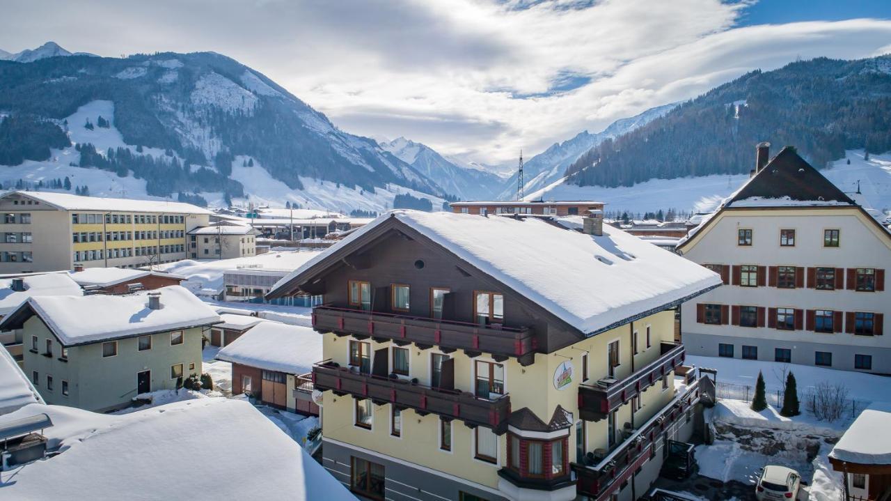 Sporthotel Kitz Bruck an der Grossglocknerstrasse Bagian luar foto